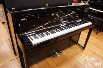ハイブリッドピアノ NU1X 鏡面艶出し仕上げ