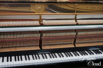 中古アップライトピアノ MC301