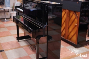 中古アップライトピアノ YUS