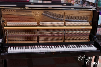 中古アップライトピアノ YUS