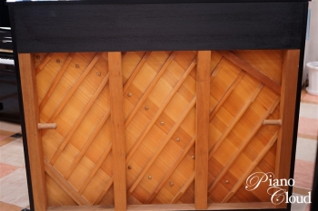 中古アップライトピアノ U30A