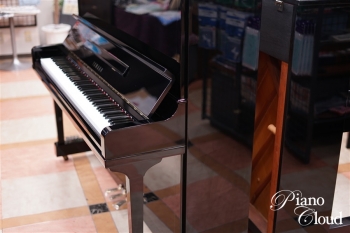 中古アップライトピアノ U30BL