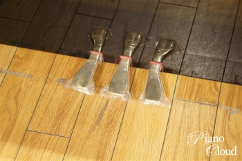 中古アップライトピアノ MC10Bl