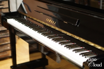 中古アップライトピアノ MC10Bl