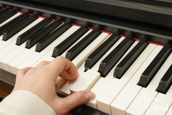 電子ピアノ Clavinova クラビノーバ CLP-745