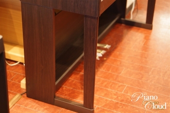 電子ピアノ RP701