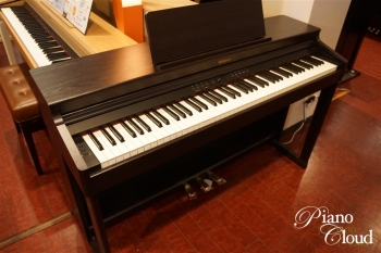 電子ピアノ RP701