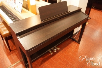 電子ピアノ RP701