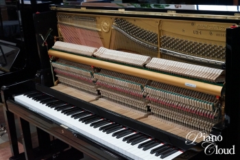 中古アップライトピアノ UX-1
