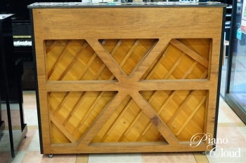 中古アップライトピアノ　UX