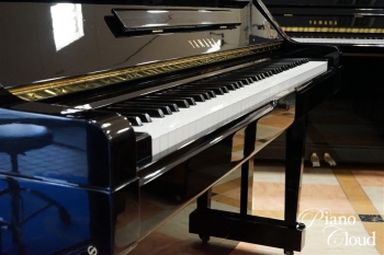 中古アップライトピアノ　UX