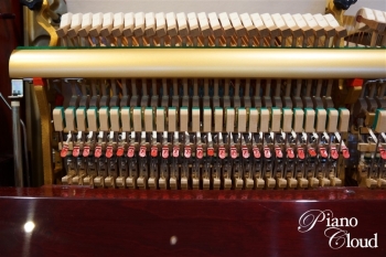 中古アップライトピアノ W106BB