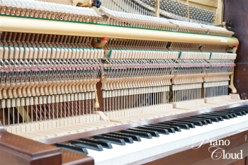 中古アップライトピアノ W102B