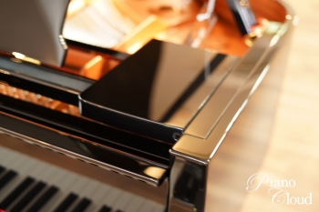 グランドピアノ C3X