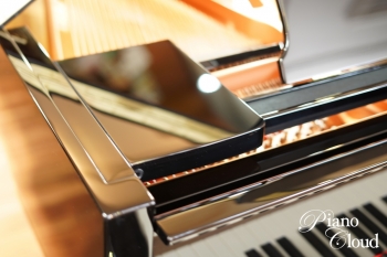 グランドピアノ C3X