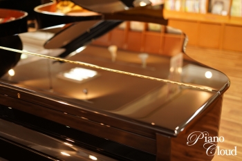 グランドピアノ C3X