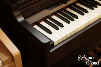 【展示品のみのご案内のため特別価格】電子ピアノ LX706-DRS