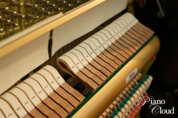 アップライトピアノ YUS5