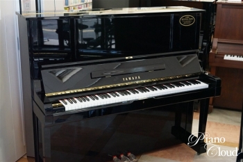 中古アップライトピアノ YUX