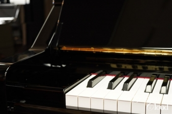 中古アップライトピアノ YU3