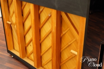 中古アップライトピアノ YU3