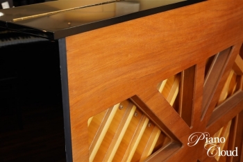 中古アップライトピアノ UX30A