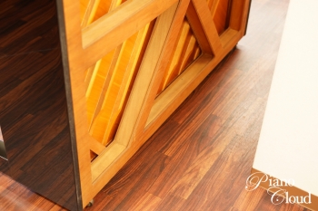 中古アップライトピアノ UX-1