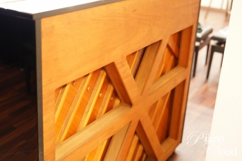 中古アップライトピアノ UX-1