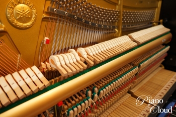 中古アップライトピアノ U100