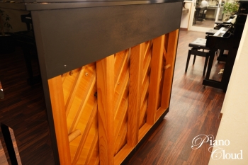 中古アップライトピアノ U100