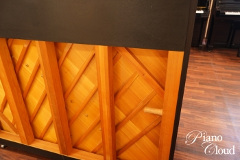 中古アップライトピアノ U100