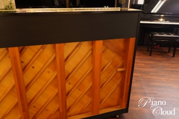 中古アップライトピアノ YU1