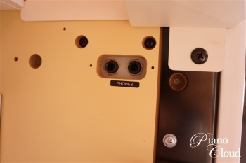 中古電子ピアノ GP-300WE