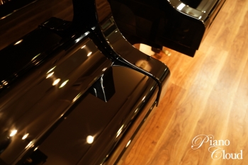 グランドピアノ C3X