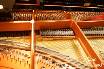 グランドピアノ C3X