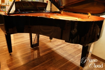 グランドピアノ C3X