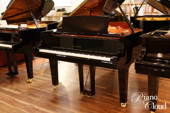 グランドピアノ C3X