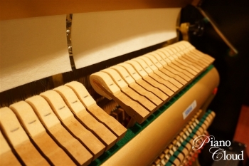 中古アップライトピアノ U30A