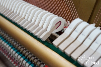 中古アップライトピアノ UX-1