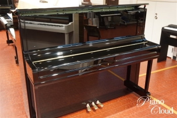 中古アップライトピアノ YUS1