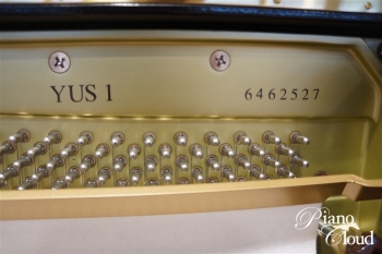 中古アップライトピアノ YUS1