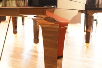 中古グランドピアノ C1