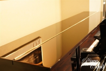 中古アップライトピアノ YUX