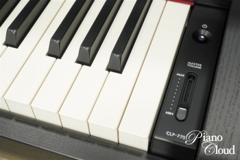  電子ピアノ CLP-775B