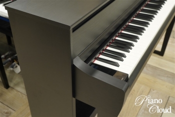  電子ピアノ CLP-775B