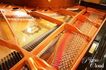 グランドピアノ C3X