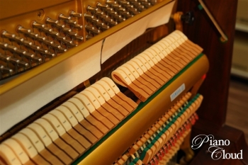 中古アップライトピアノ W107BR