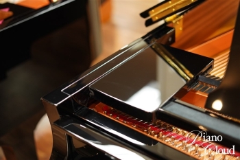 グランドピアノ C3X