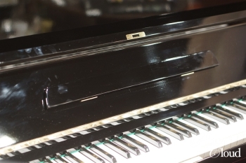 中古アップライトピアノ U1D