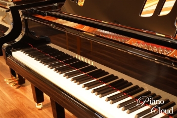 グランドピアノ C3X espressivo